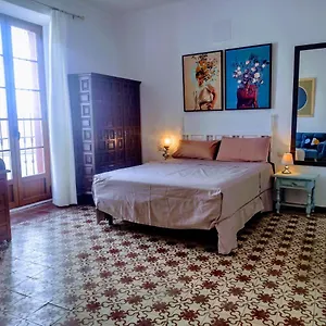 Homestay Casa Escondida - Residencia De Artistas, Cordoba