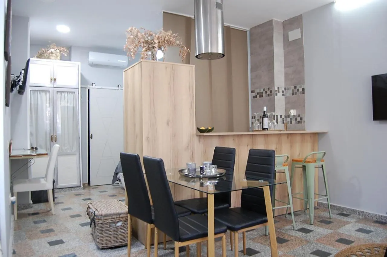 Apartamentos Los Jardines& Parking Cordoba Spain